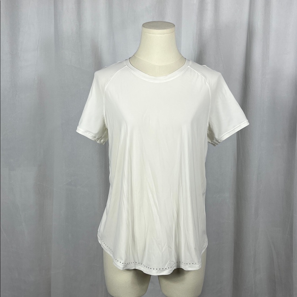 Lululemon Short‎ Sleeve Tee in White.